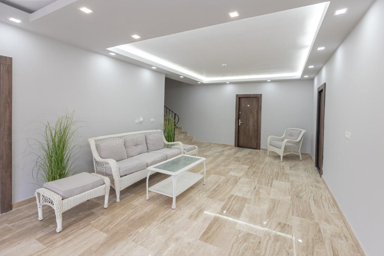 Villa Class Сынмартин Экстерьер фото